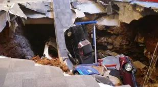 Corvette Museum Sinkhole Photo