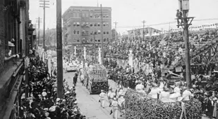 Rose Festival Parade In 1908