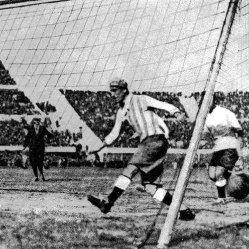 20 Historical World Cup Moments in Pictures