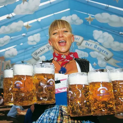 These Oktoberfest Pictures Will Make You Thirsty
