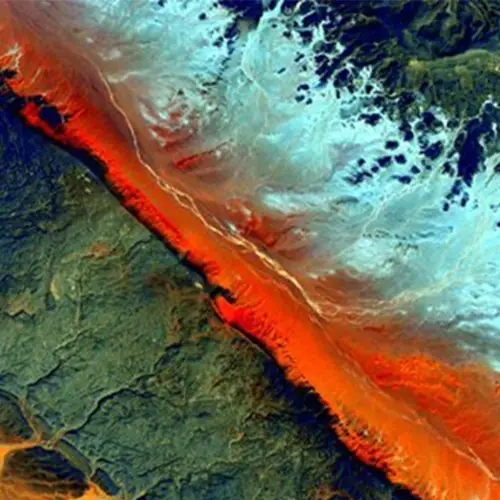 21 Amazing Photos Of Earth Taken From Space