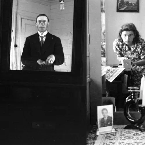 Historical Selfies Taken Long Before Selfies Were Even A Thing