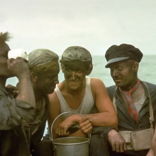 Rarely Seen Color Photos Of World War II That Truly Bring History To Life