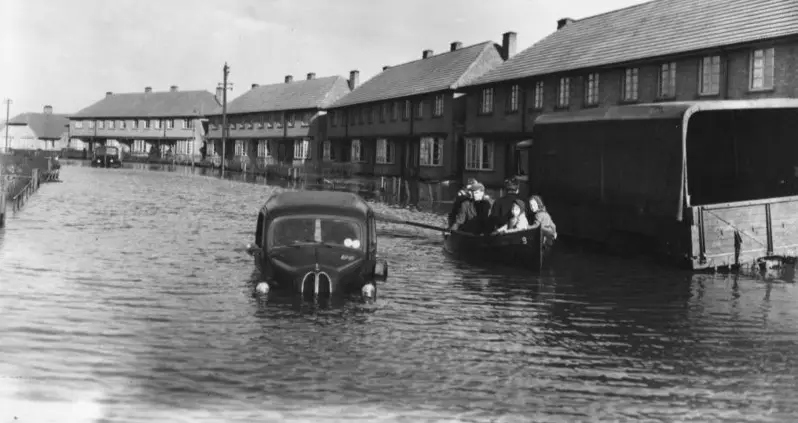 The Real “Storm Of The Century”: Photos From The North Sea Flood Of 1953