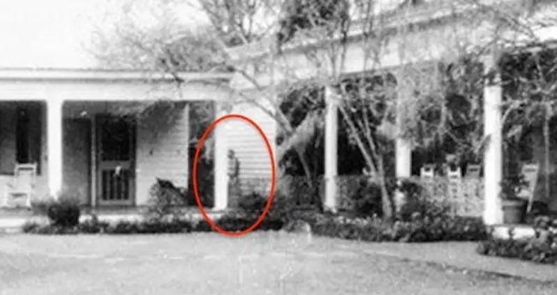 Inside The Myrtles Plantation And The Story Of Its Haunting