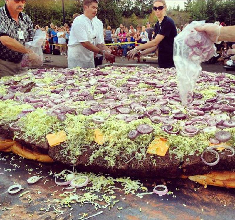 The Biggest Burger On Earth