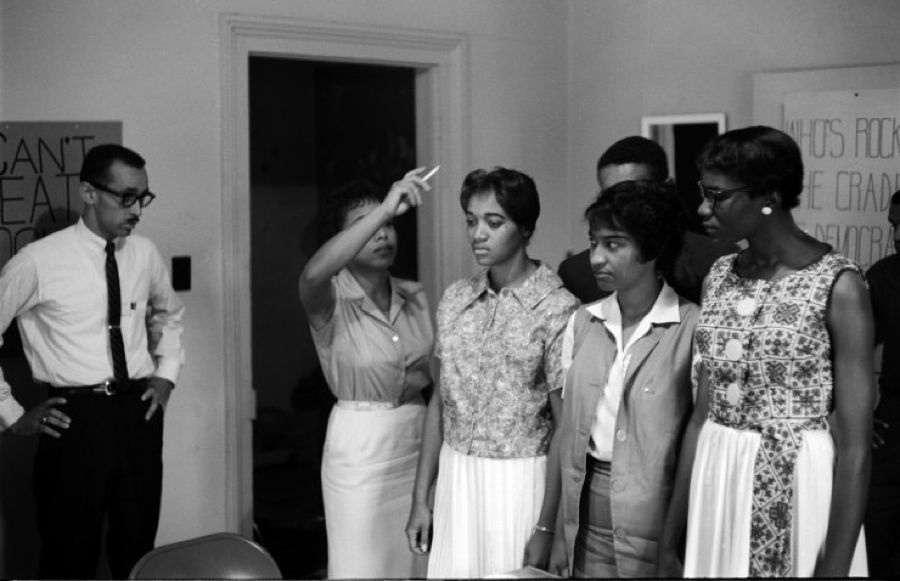 20 Incredible Photos Dissecting Civil Rights Protests