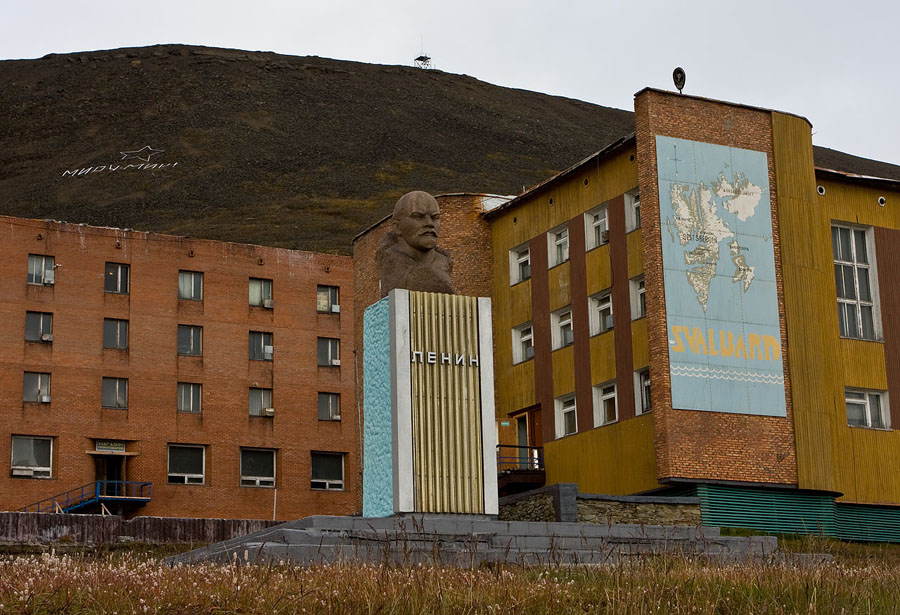 Pyramiden