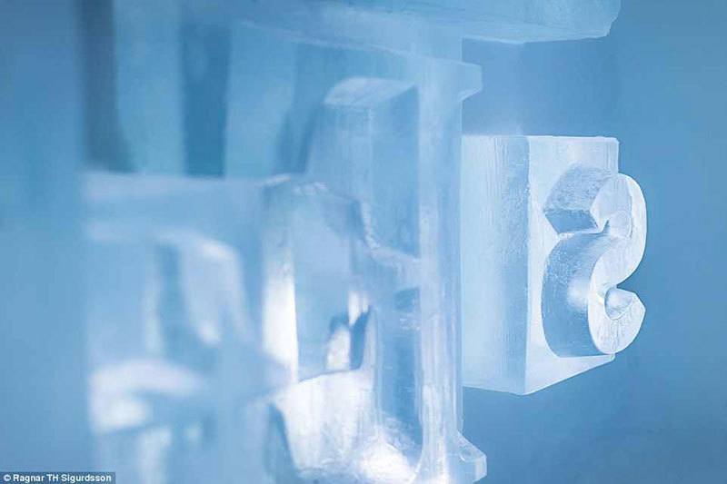 Up Close Ice Sculptures