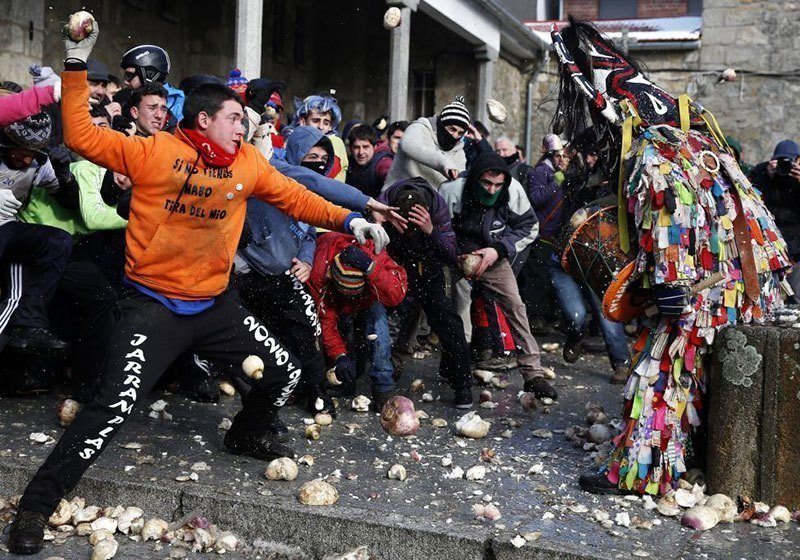 Turnip Throwing in Spain