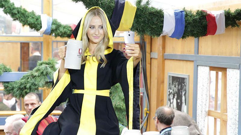 Oktoberfest 2015 Munchner Kindl Selfie
