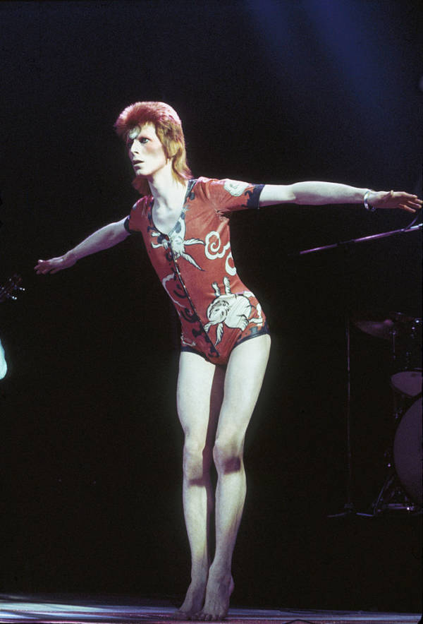 David Bowie Photos Of The Most Iconic Images Ever