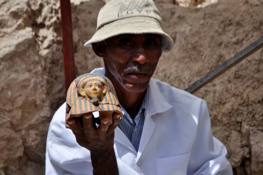 Sculptures Found In Luxor Tomb