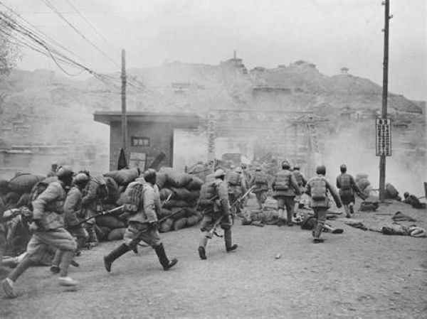 Chinese Pla Troops