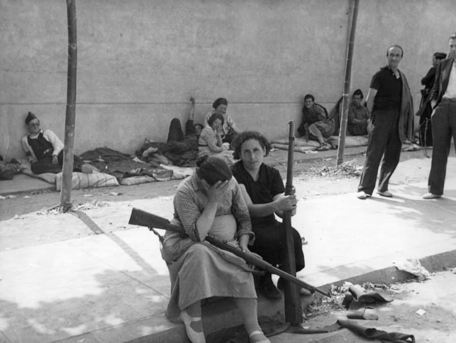 Spanish Women Republican Fighters