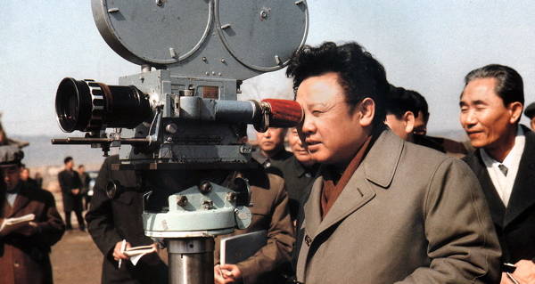 Kim Jong Il became interested in alcohol at a meeting with the Chinese ambassador 06.02.2009 5 Kim Jong Il became interested in alcohol at a meeting with the Chinese ambassador 06.02.2009 31