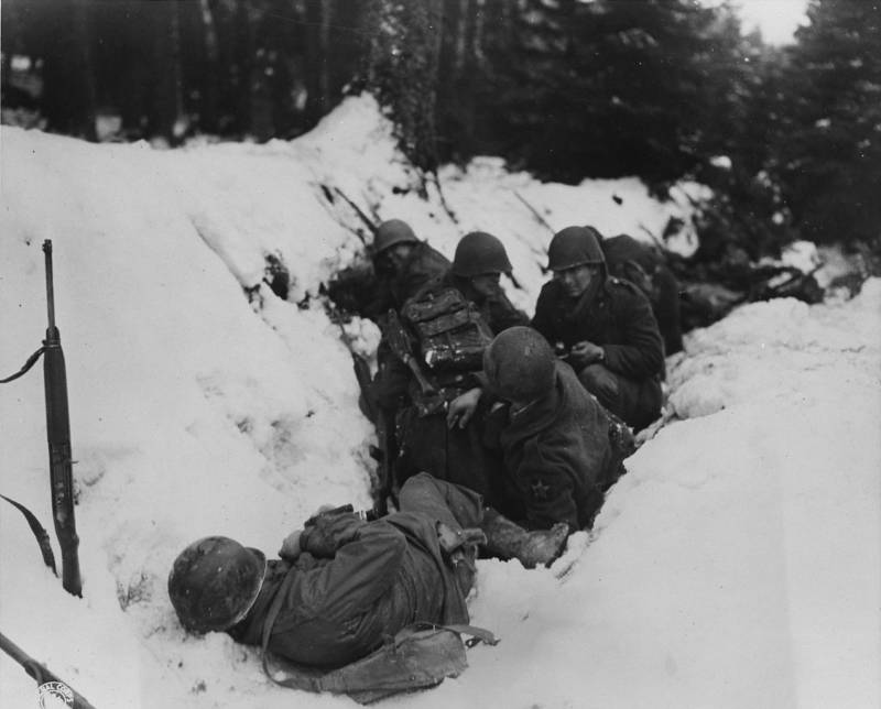 Battle Of The Bulge Photos That Capture The Nazis Brutal Last Ditch