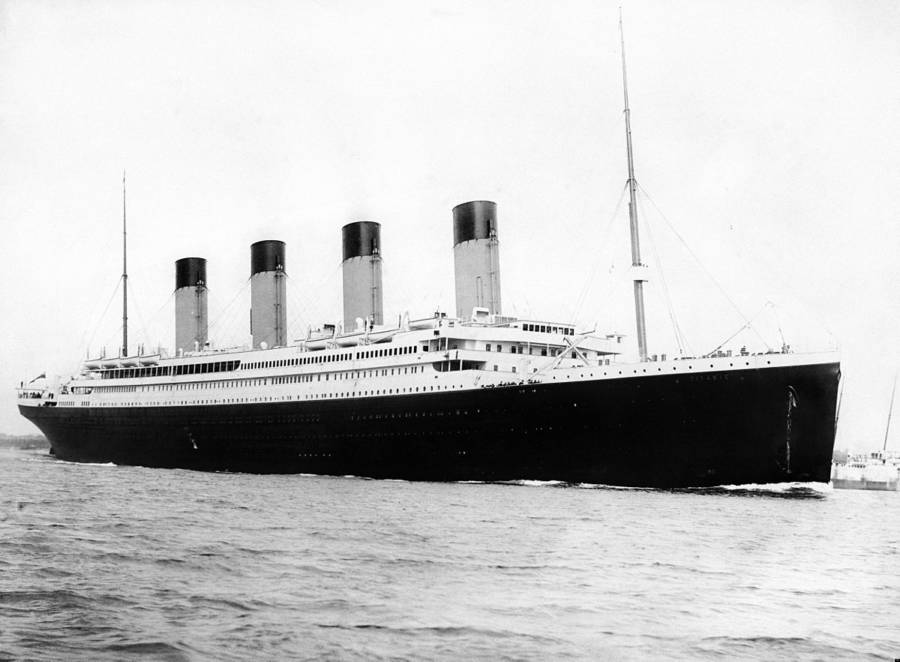 Titanic Departs