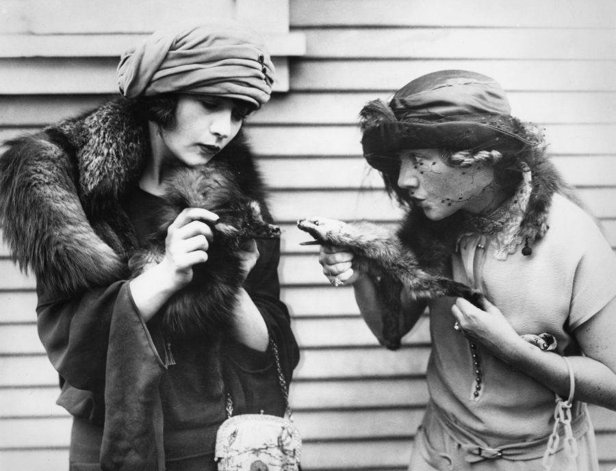Flappers Photos And Stories That Capture The Jazz Age It Girls In Action