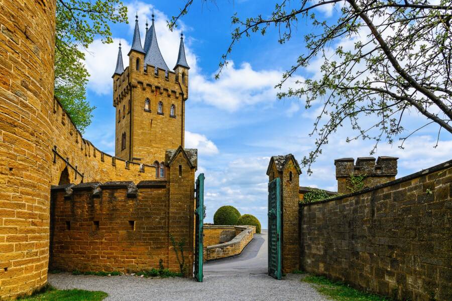 Inside Hohenzollern Castle The Mystical German Castle In The Clouds