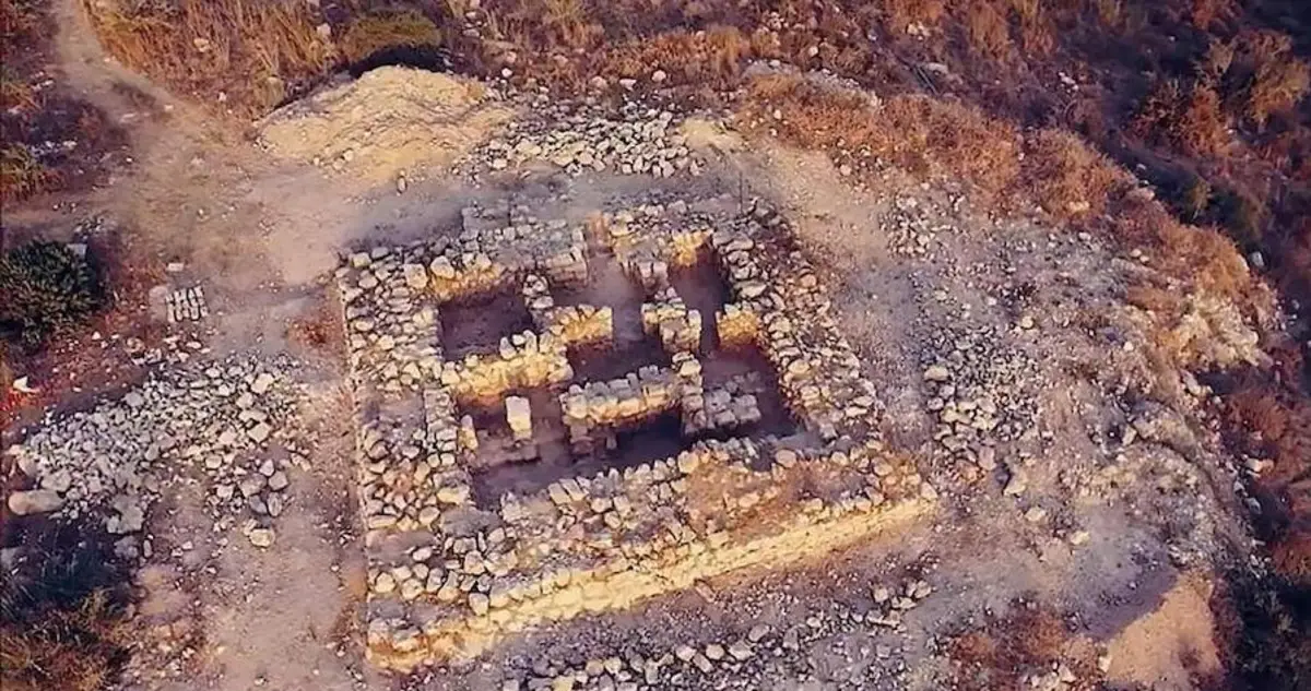 Ancient Greek Fortress Unearthed Near Jerusalem