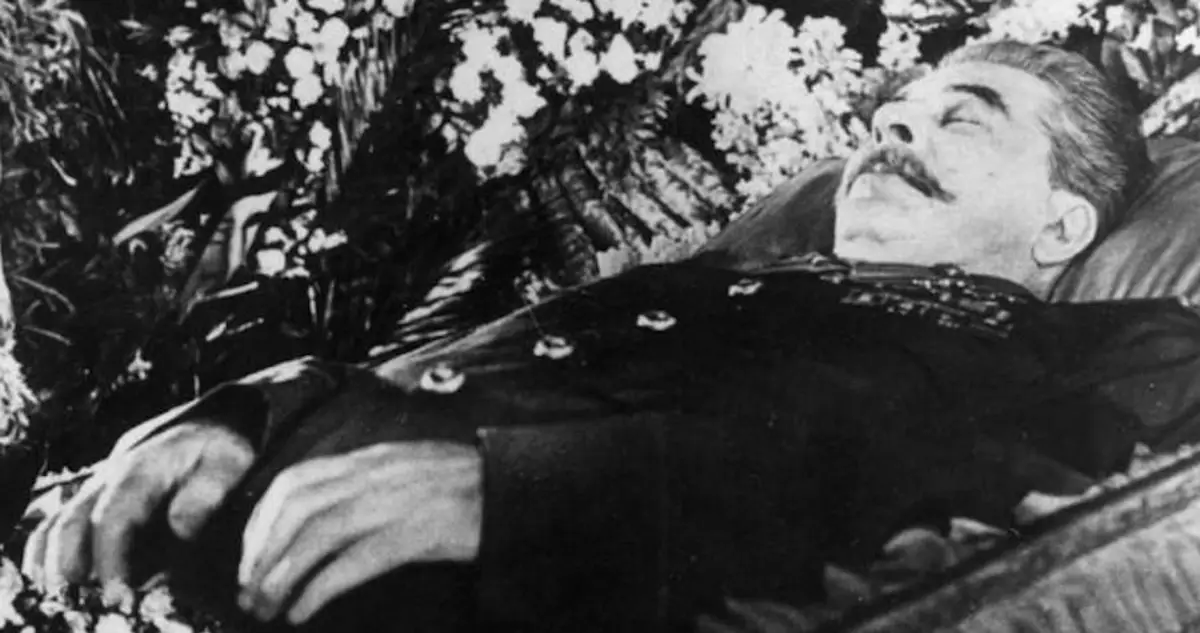 1953: Joseph Stalin Dies CNN | atelier-yuwa.ciao.jp