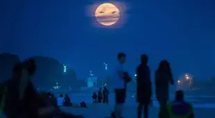 Supermoon Rio