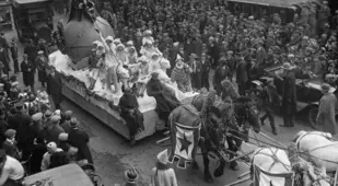 Santa Float in Macy Parade