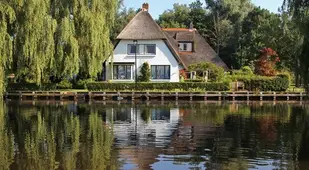 Most Beautiful Towns Giethoorn Canals