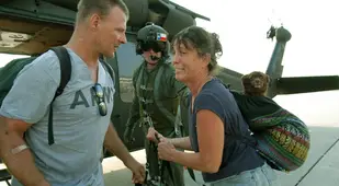 Couple Fleeing Katrina With Their Pets