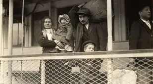 Italian Family En Route To Ellis Island