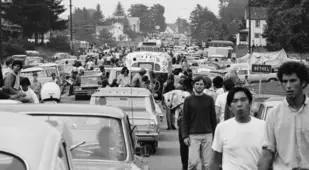 Hippies Heading To Woodstock
