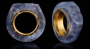 Sapphire Caligula Ring