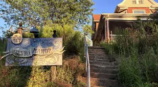 Trundle Manor Exterior