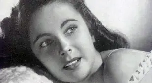 Elizabeth Taylor In An Argentinean Magazine