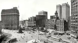 Downtown Detroit in 1915