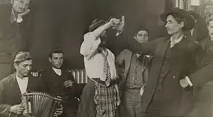 Immigrants Detained At Ellis Island Take Time To Be Happy