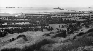 Many Soldiers On Beach
