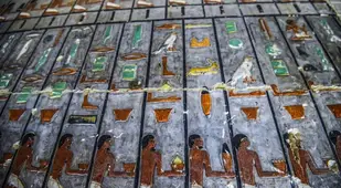 Artwork On Khuwy Tomb