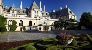 Front Entrance At Oheka