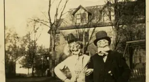 Creepy Halloween Costumes Couple Wearing Masks
