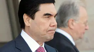 Turkmenistan Niyazov Serious