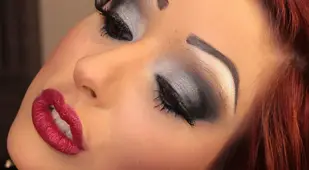 Drag Profile Closeup