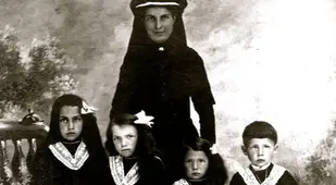 Mourning Widow