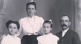 Victorian Family Photos