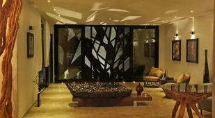 Danial Complex Interior