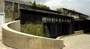 Ramp House Curved