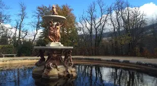 Fall Granja Fountain Water