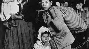 Ellis Island Immigrants Arrive In America