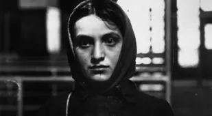 Ellis Island Immigrants